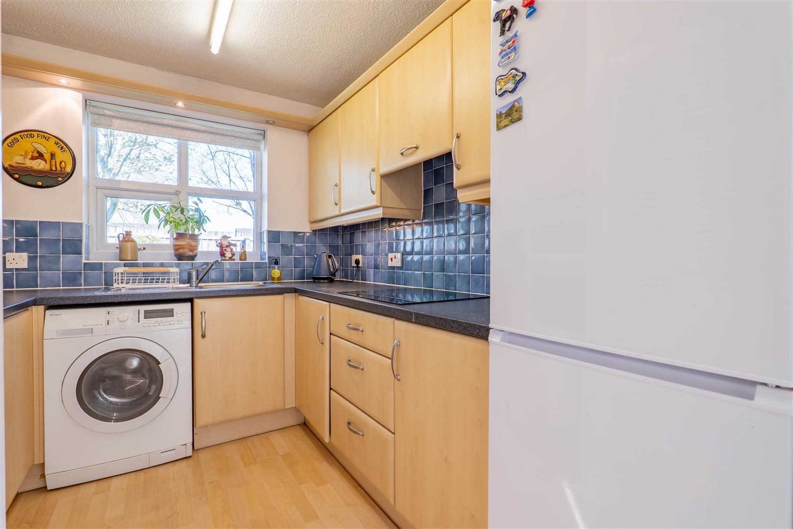 2 bed property in Crownlee, Preston